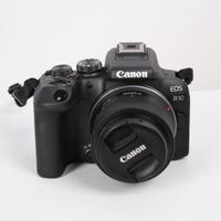 CANON EOS R10+18-45 F4.5-6.3 IS STM APS-C - USATO