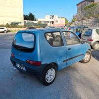 Autovettura  Fiat 600