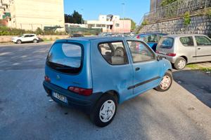 Autovettura  Fiat 600