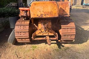 Trattore cingolato apripista OM 50