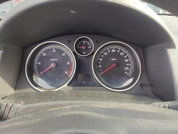 Quadro strumenti OPEL ASTRA H 1700cc DTI del 2006