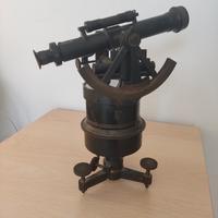 Antico Teodolite a riflessione Saverio Gargiulo 