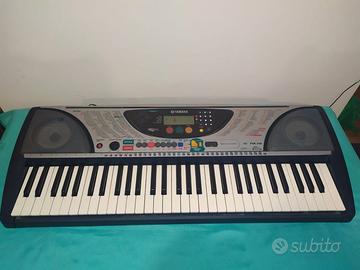 YAMAHA PSR 240 TASTIERA PIANO PIANOLA KEYBOARD