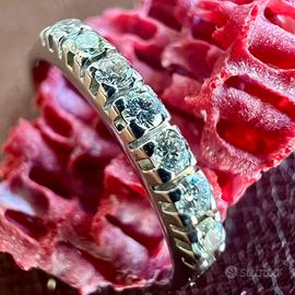 Fedina brillanti e oro bianco