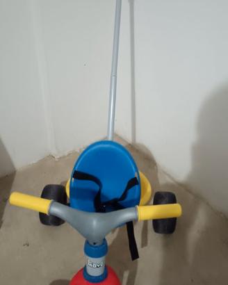 TRICICLO marca SMOBY BEMOVE