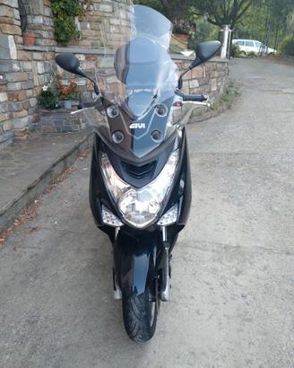 Scooter Yamaha Majestic 125