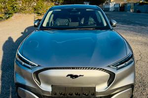 Mustang Mach -E 269 cv 75 Kw