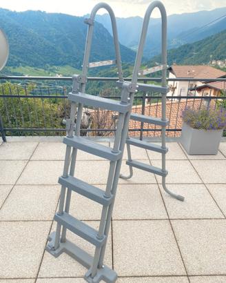 Scaletta Bestway per piscina