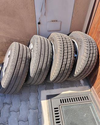 gomme complete di cerchio