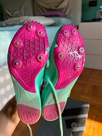 Scarpe per gare di atletica