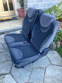 Sedili 7-8-9  posteriori scudo panorama 2011