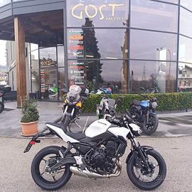 Kawasaki Z 650 Pearl Blizzard White