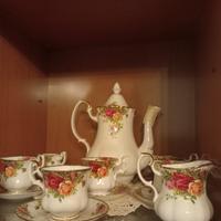 Set Bone Chine England