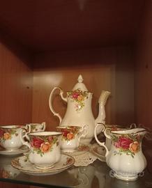 Set Bone Chine England