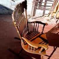 sedia a dondolo antica