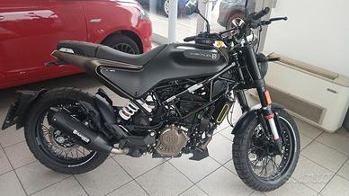 HUSQVARNA VITPILEN 125 CC KM 0 FERMA IN BOX!!!!!!!