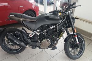 HUSQVARNA VITPILEN 125 CC KM 0 FERMA IN BOX!!!!!!!