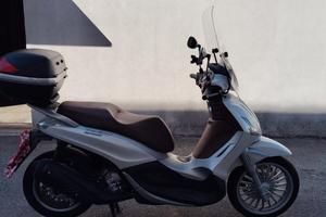 Piaggio Beverly 300