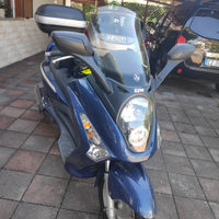 Scooter joymax 250 della sym