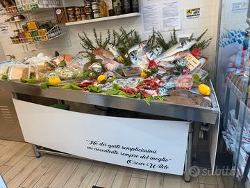 Banco frigo refrigerato con motore frigo