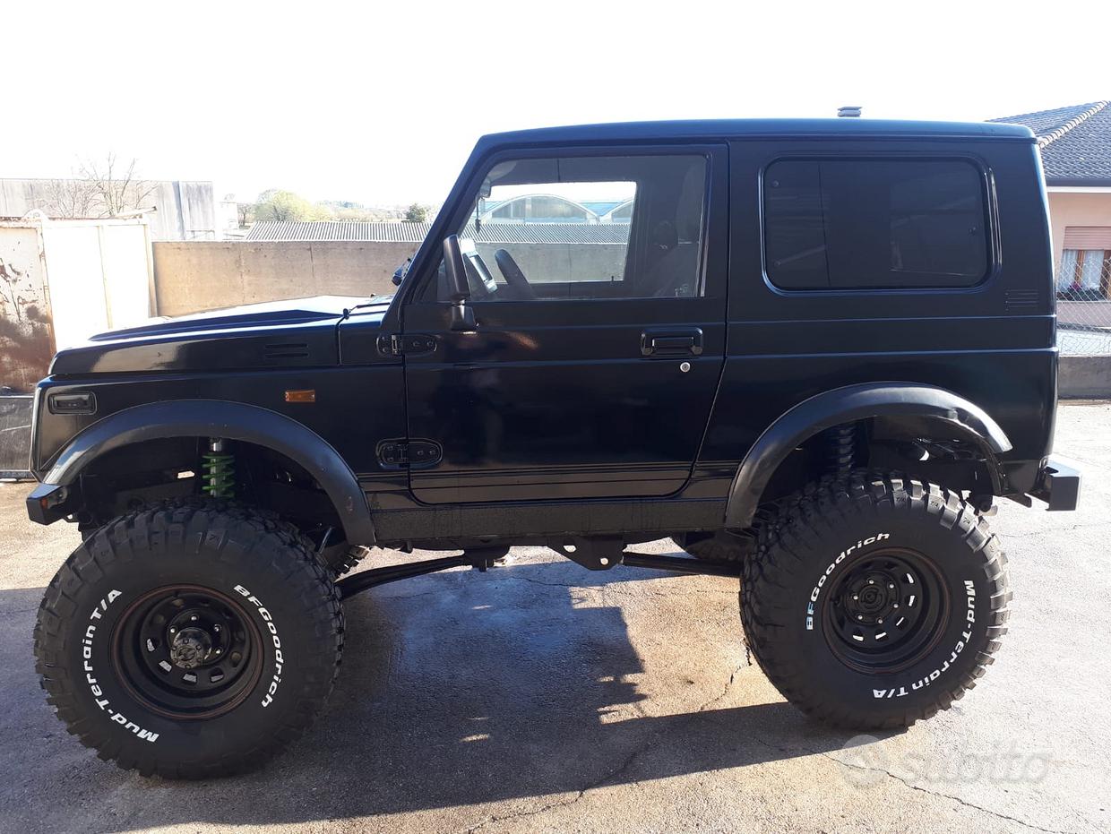Suzuki Samurai