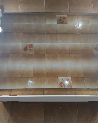 Specchio a muro per bagno modello camerino