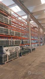scaffali industriali