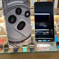 Nothing Phone (3a) Pro 256 GB - NUOVO
