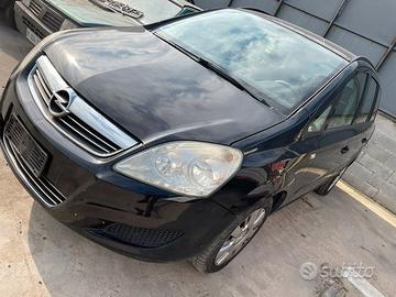 Ricambi usati Opel zafira b