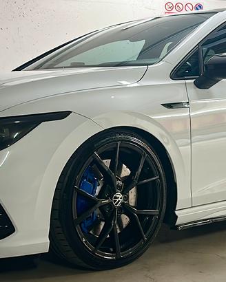 Golf 8r  performance