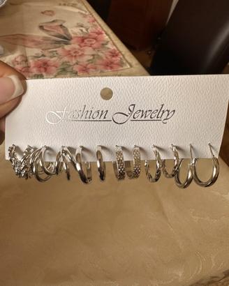 6 paia orecchini color argento