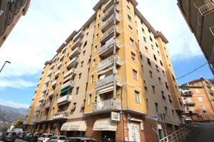 3 LOCALI A CAMPOMORONE