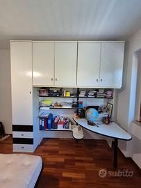 Armadio con scrivania