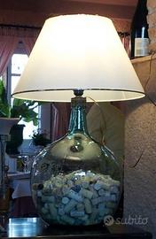 Damigiana con sugheri