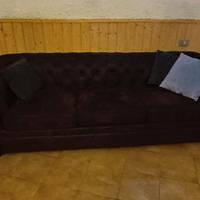 Divano Chesterfield 