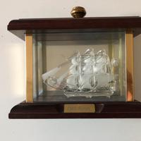 Teca con veliero in vetro