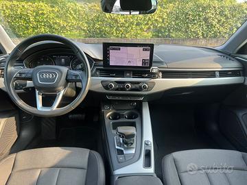 audi a4 anno 2022 motore diesel 2.0 ibrida