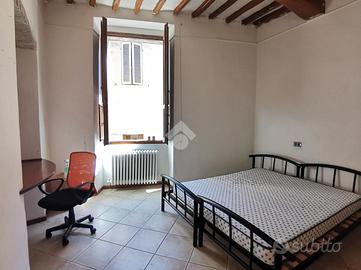 3 LOCALI A PERUGIA