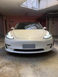 Tesla model 3 performance 2021