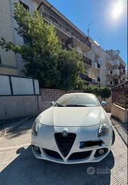 Alfa Romeo Giulietta 1.6 JTDM 105 CV Diesel - 2013