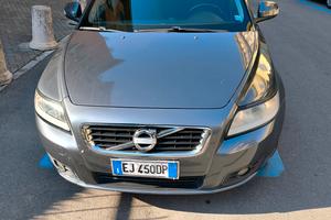volvo v50 con gancio traino 