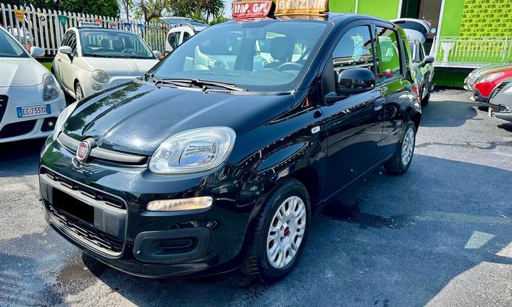FIAT PANDA 1.2 GPL DI SERIE 2019 COME NUOVA