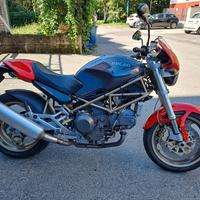 Ducati Monster 900 ie