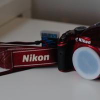 Reflex Nikon D3200 Perfetta - solo 9102 scatti