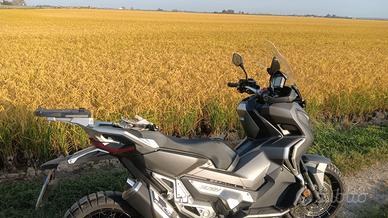 Honda X-adv 750 2019