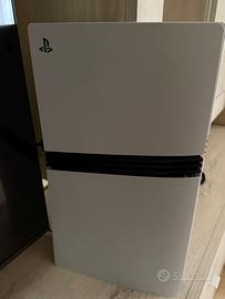 Ps5 pro 2 tb. Nuova cacciata solo per foto