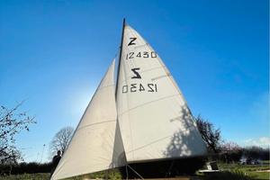 Barca a vela Zef 370