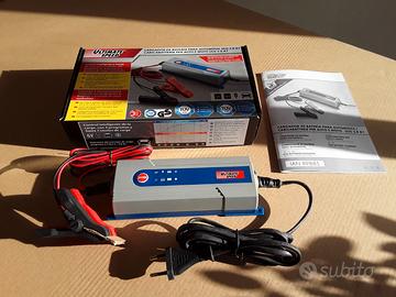 Caricabatterie per auto e moto