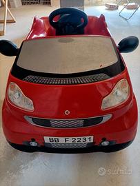 macchina a pedali modello Smart car  dolu