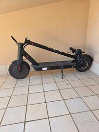 monopattino elettrico